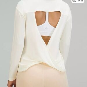 Lululemon Athletica 
Ivory open back long sleeve Top Shirt EC Size 10